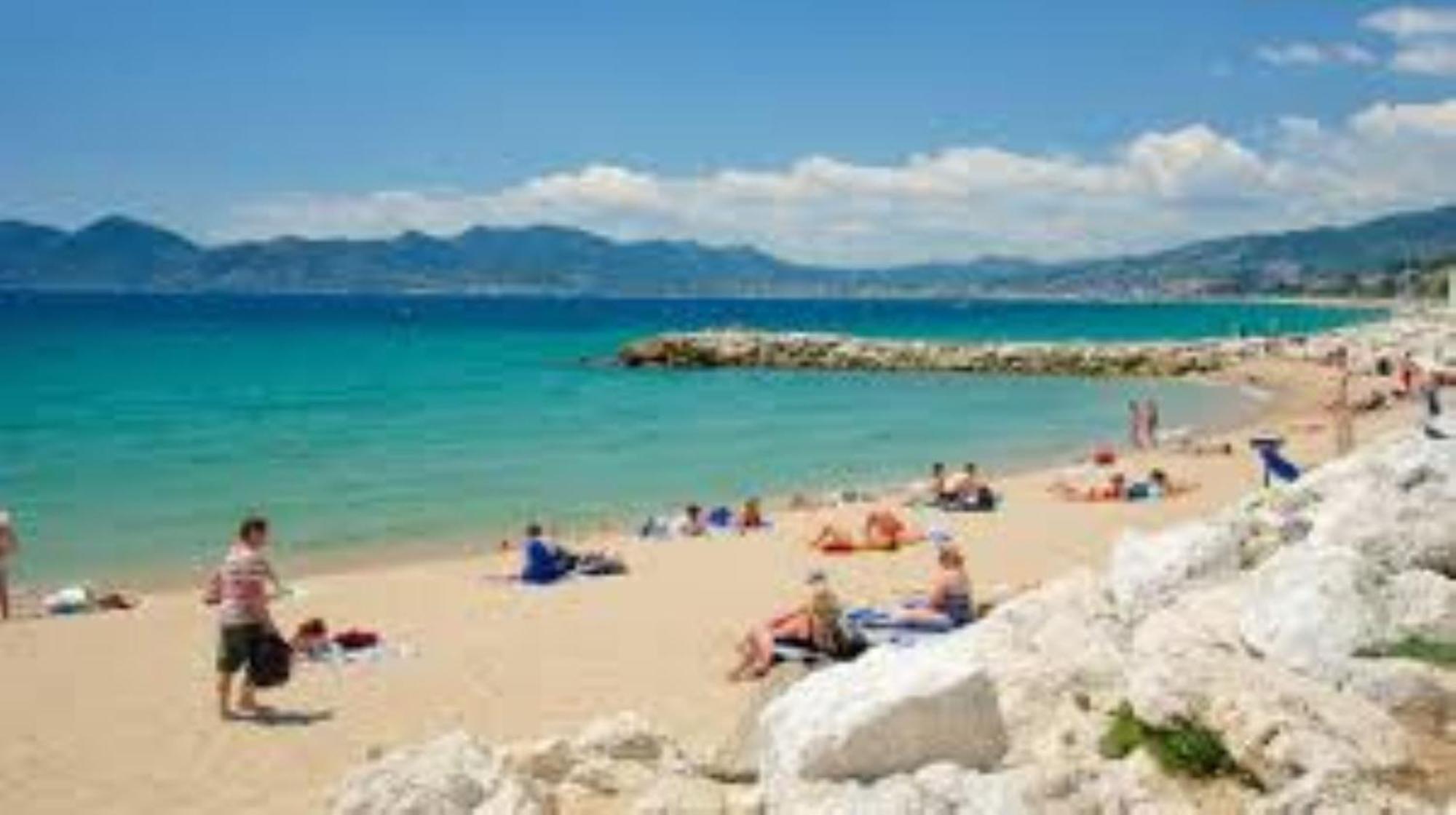 Le Castille - A Deux Pas Des Plages Κάννες Εξωτερικό φωτογραφία